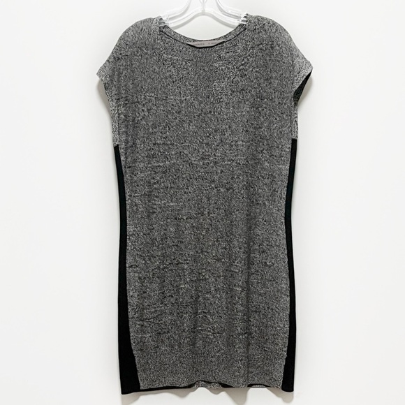 Athleta Afterhours Cap Sleeve marled grey black detailing stretch v-neck dress - Picture 9 of 12